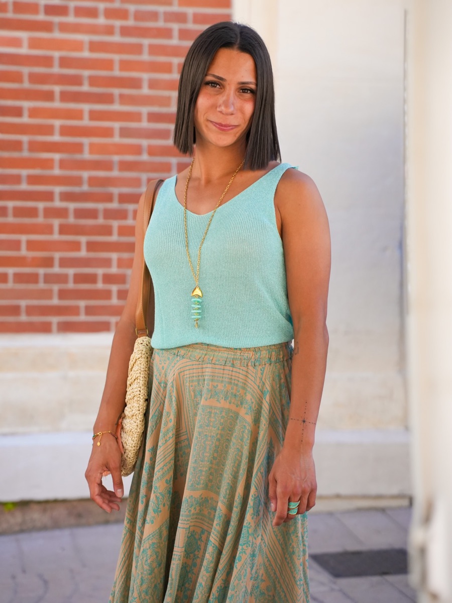 Look débardeur lurex et jupe en voile
